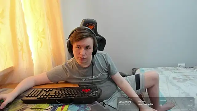 iliaskrislove webcam