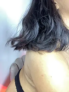 Julieta_Vegaax webcam