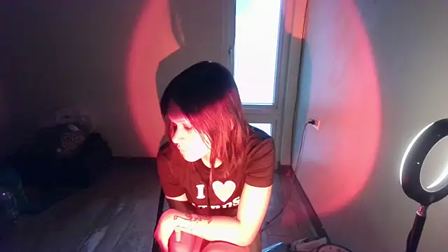TuyetMartiniz webcam