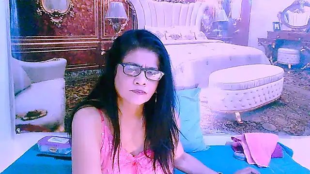 IndianAllure webcam