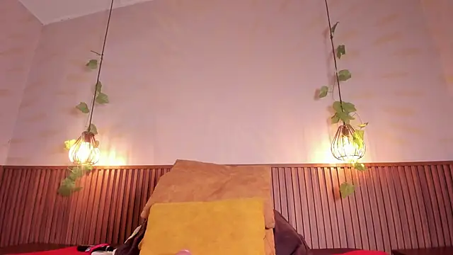 daphne_courtis webcam
