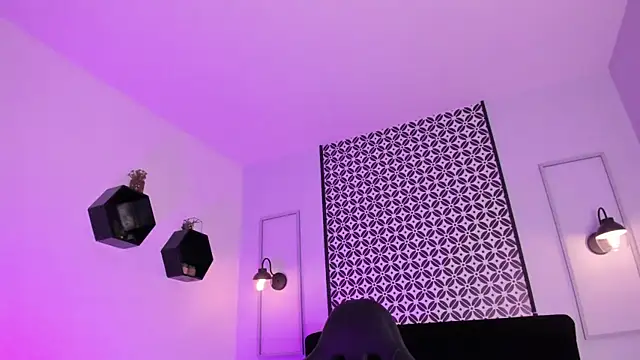 Amber_gold_ webcam