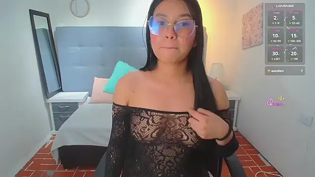 Mitsuri_Smith webcam