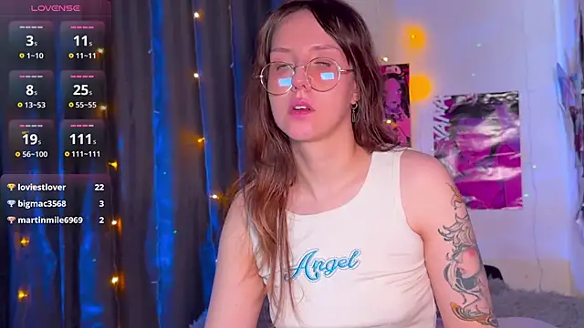 ViolettMo0n webcam