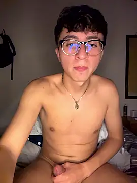 CamiRojas_boy webcam