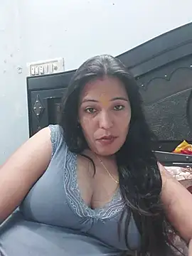 Poojabhabi101 webcam