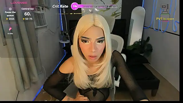Alexa_therealhorsecock webcam