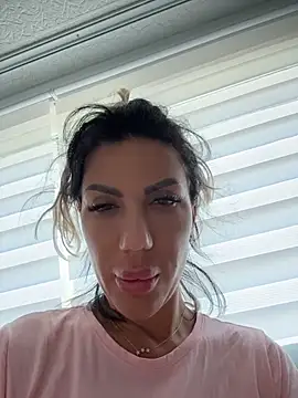 SelineVelvet webcam