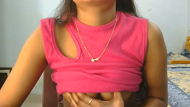Aarti_misty71 webcam