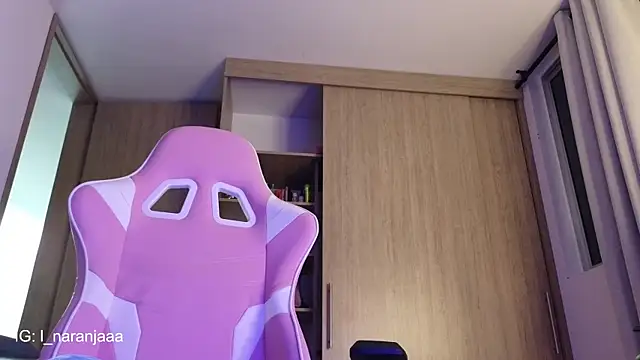 nara_lyn1 webcam