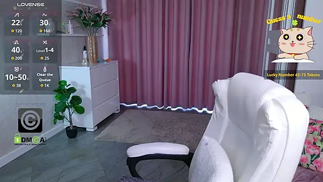 KellyKleine webcam