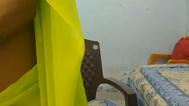 Aarti_misty71 webcam