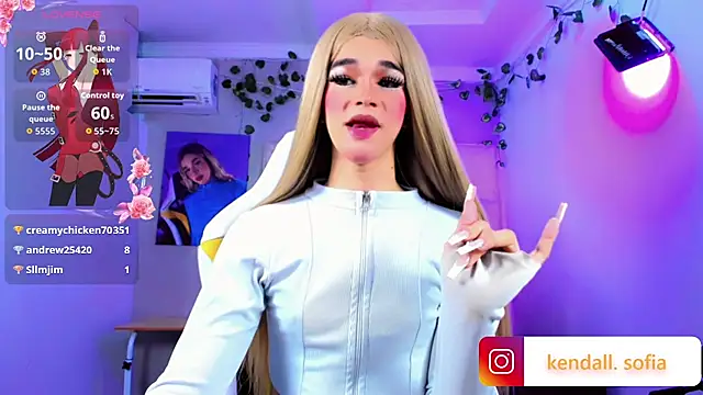 Sophiaa_doll_ webcam