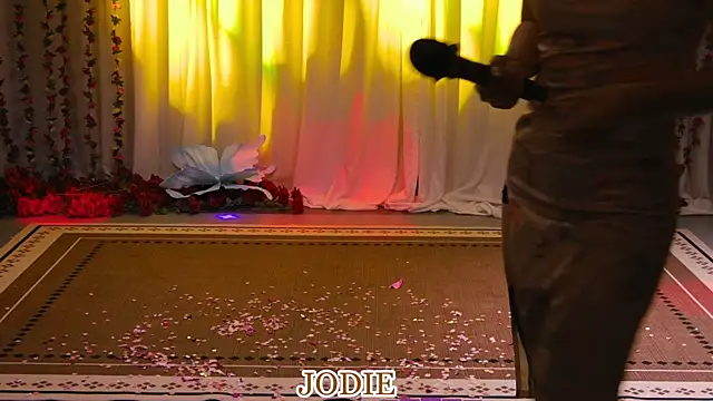 Qianshuibay_Jodie live cam on StripChat