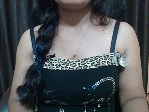 Kudi_Kiyara webcam