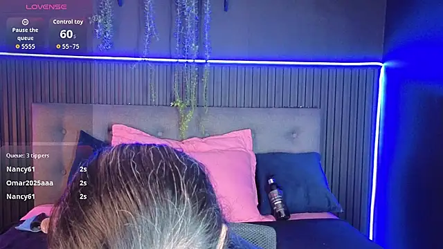 sasi_luna webcam