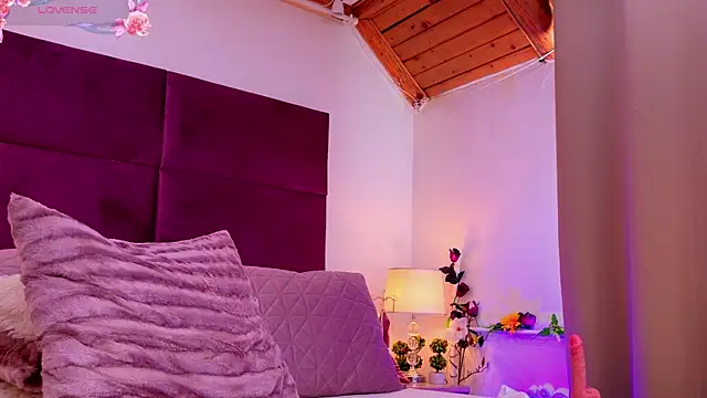 VanessaAngel webcam