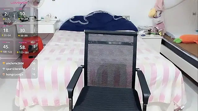miaomiao-99 webcam