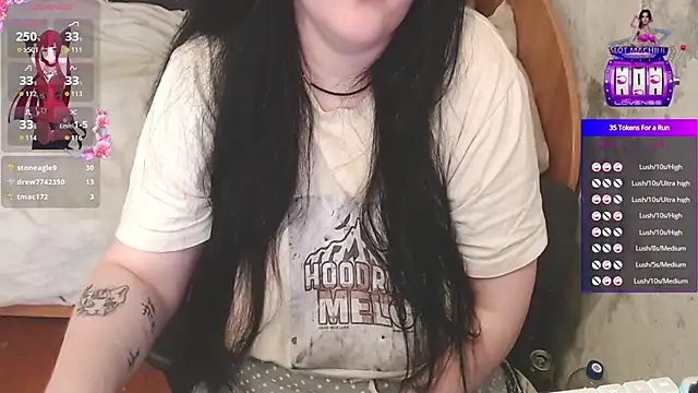 your_8a8y live cam on StripChat