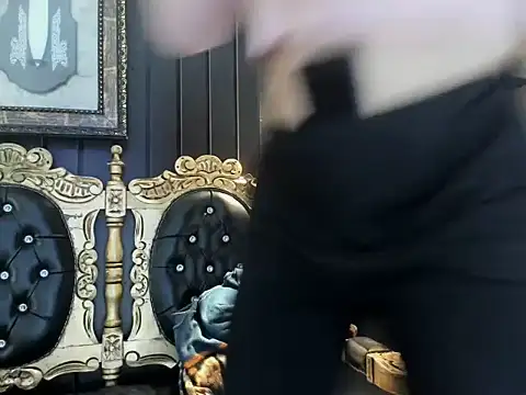 Gomory_Niix live cam on StripChat