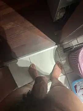 juliomfar69 live cam on StripChat
