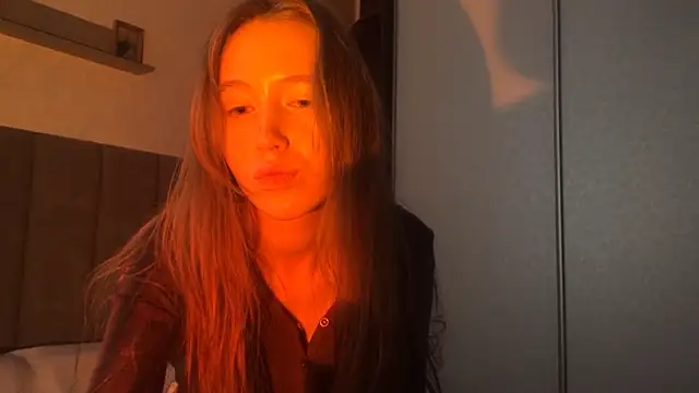 AutumnGrace live cam on StripChat