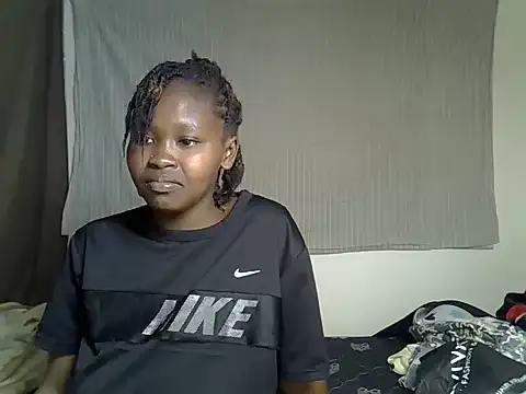 Prettyabiez webcam