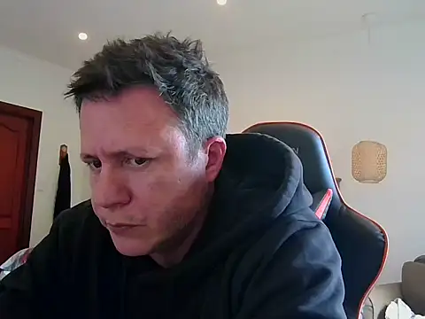 TroyDieselXXX webcam