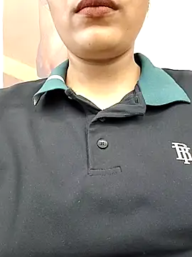 Gen-ZQueen9 live cam on StripChat