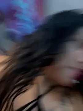 Rashell1_Queen live cam on StripChat