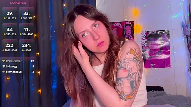 ViolettMo0n live cam