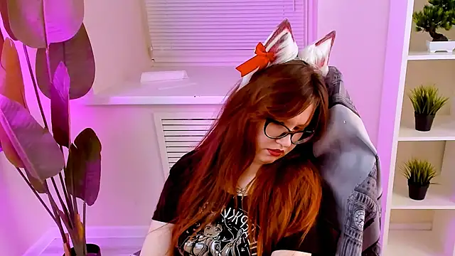 CarolGiggly webcam