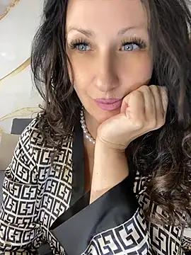AnnaGrei 📸 online naked cam