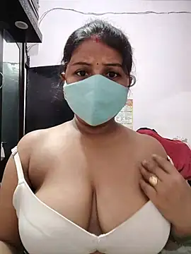 Trisha_Chhaya