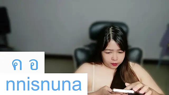 nunanunanuna live cam on StripChat