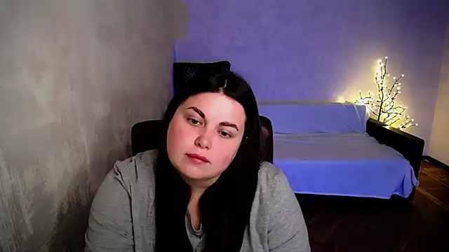 Emily_Mo webcam