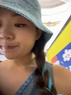 xiaoxiaocheng678 webcam