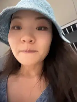 xiaoxiaocheng678 webcam