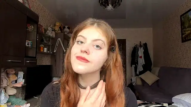 BuzzingRaid live cam on StripChat