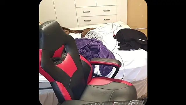 Theothermofo1 live cam on StripChat