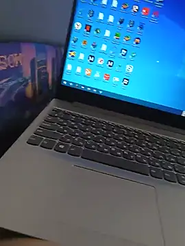 Tina_Mirabella webcam