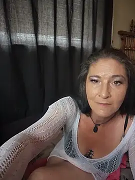 GODDESSTIAMAT live cam on StripChat