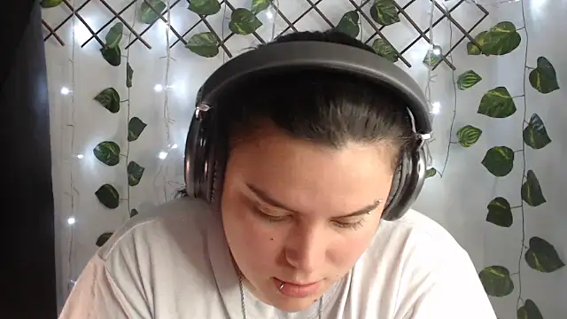 Nika_1_ webcam
