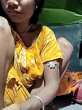 Sweet-runi live sex cam