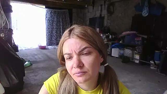 Isabelitta333 webcam