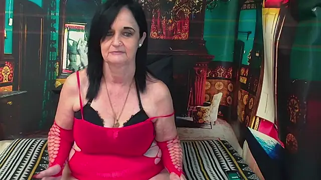 LuciousGrace webcam