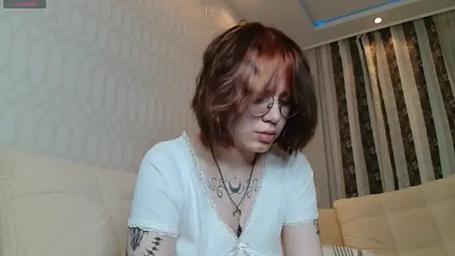 KellePourier webcam