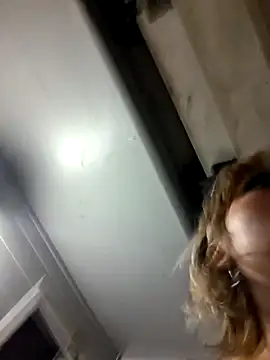 SpiderRose444 webcam