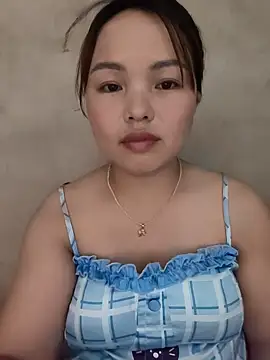 Mina_xYx webcam