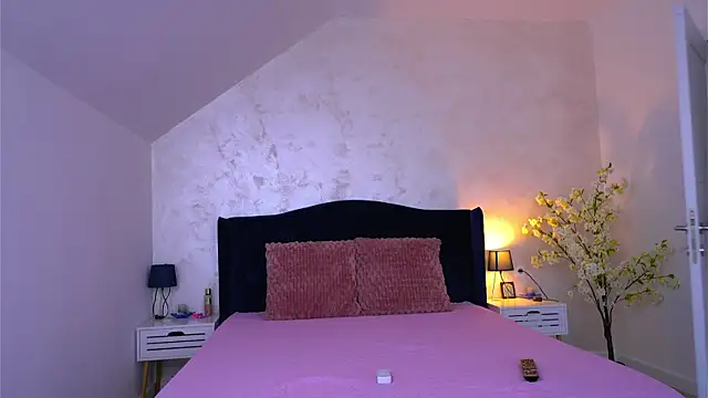 NadiaMarble webcam
